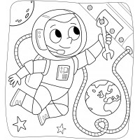 Космонавт чинит корабль